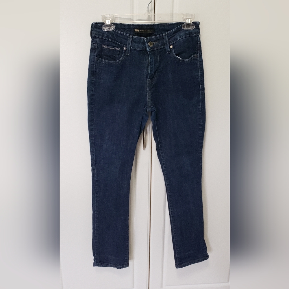 Levis Blue Jeans Midrise 6M